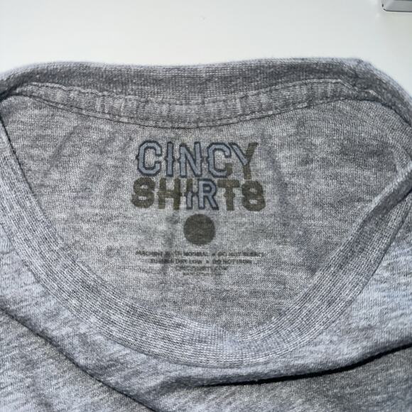 Cincy Strong Tshirt Unisex Size Small - Picture 3 of 4